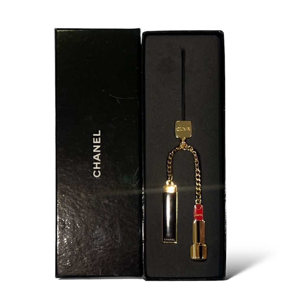 Authentic Chanel Lipstick/Makeup Charms Ongold-Tonechain
